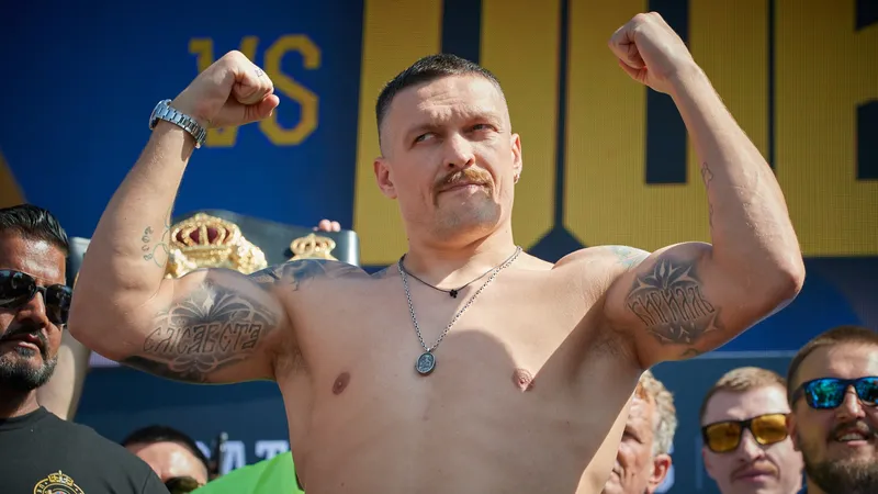 Oleksandr Usyk: Su Promotor Aspira a que Sea Campeón Indiscutido por Tercera Vez