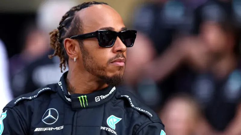 Hamilton listo para cambiar de equipo en el GP de Brasil