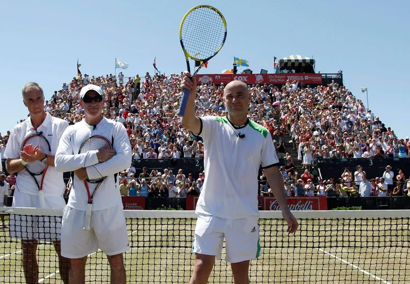 Gilbert revela cómo Agassi lo convirtió en un mejor entrenador