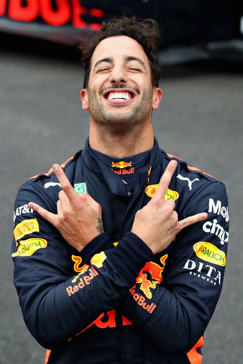 Ricciardo emociona a los fanáticos de la F1 en Las Vegas con un ANUNCIO SORPRENDENTE