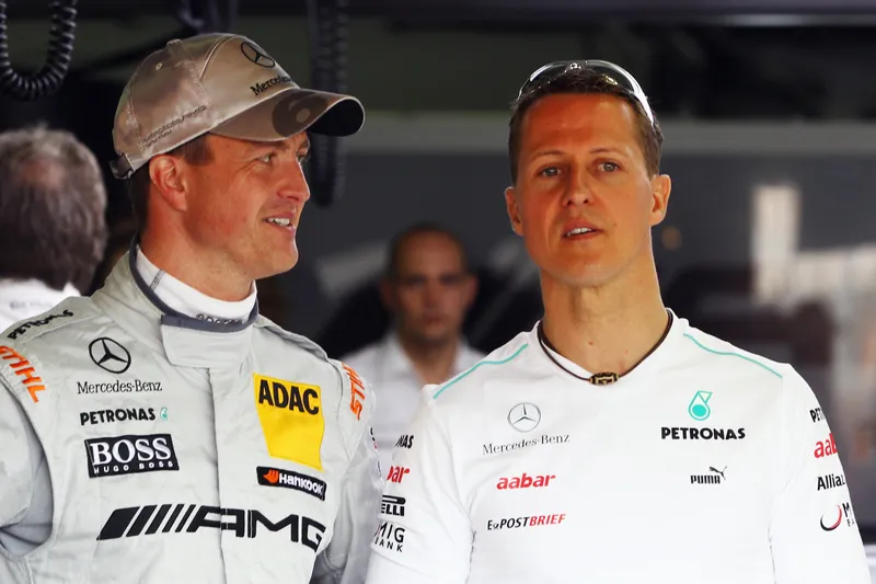 Ralf Schumacher no puede creer que un piloto tenga un lugar en la parrilla de 2025