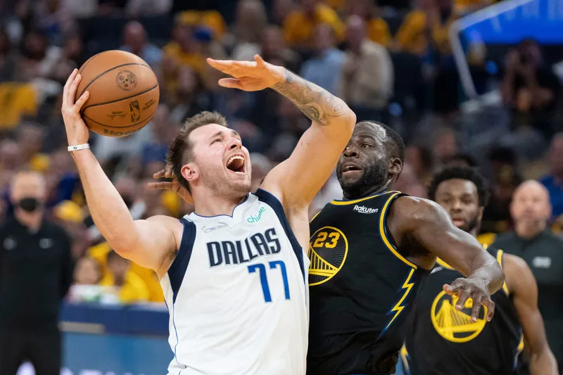 Doncic asume la culpa por el mal inicio en la derrota ante los Rockets