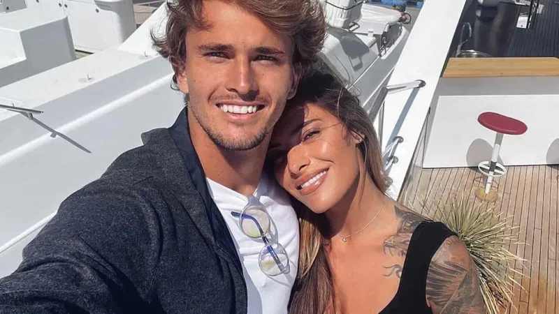 La novia de Alexander Zverev, Sophia Thomalla, sorprende con un divertido gesto que deja al tenista encantado