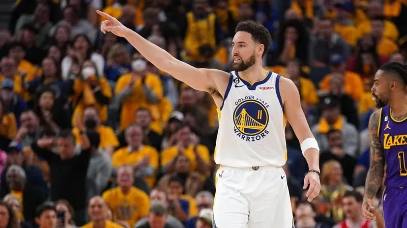 Klay Thompson da un paso hacia la sanación tras su emotivo regreso a casa tras la ruptura con los Warriors