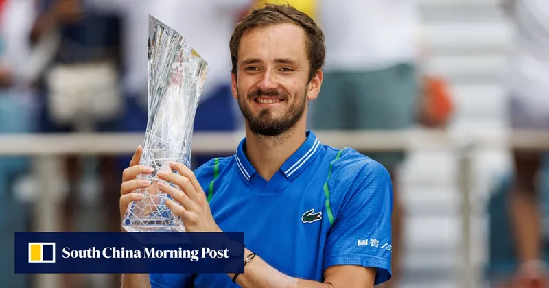 El Mundo del Tenis Celebra la Sorprendente Regreso de Daniil Medvedev tras su Ausencia