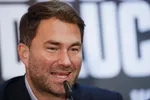 "Eddie Hearn abre las puertas a Top Rank y Golden Boy en DAZN: Nuevas oportunidades en el boxeo"