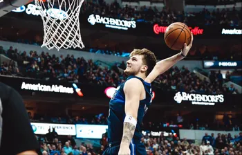 "Lakers Confían en que Luka Dončić Está Listo para su Primer Partido Contra los Mavericks Desde el Traspaso"