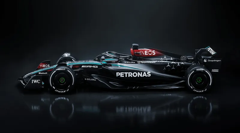 Pruebas de F1 2025: Soluciones innovadoras en la punta del morro del Mercedes W16 destacan en Bahréin