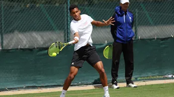 Felix Auger-Aliassime derrota a Buyunchaokete y avanza a su segunda semifinal consecutiva en Montpellier | ATP Tour | Tenis