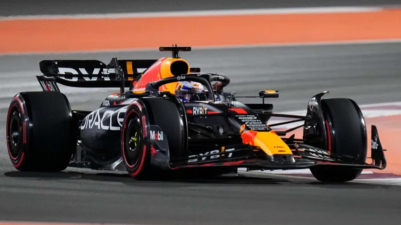 GP de Qatar: Max Verstappen sorprende a McLaren y Mercedes al lograr la pole position