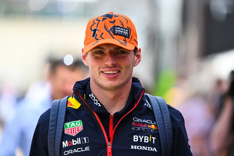 Jos Verstappen pone en duda el posible sesgo de los comisarios de la FIA contra su hijo Max