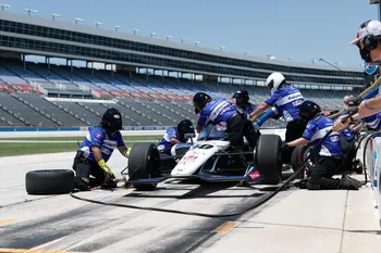 Estrella de IndyCar continuará como piloto reserva de McLaren en F1