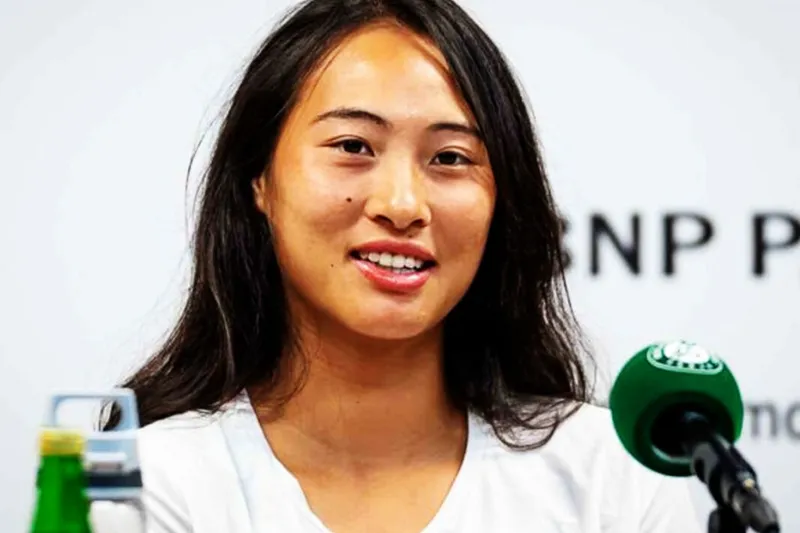 Qinwen Zheng Habla Sobre su Casi Victoria y la Oportunidad Perdida en el Abierto de Australia