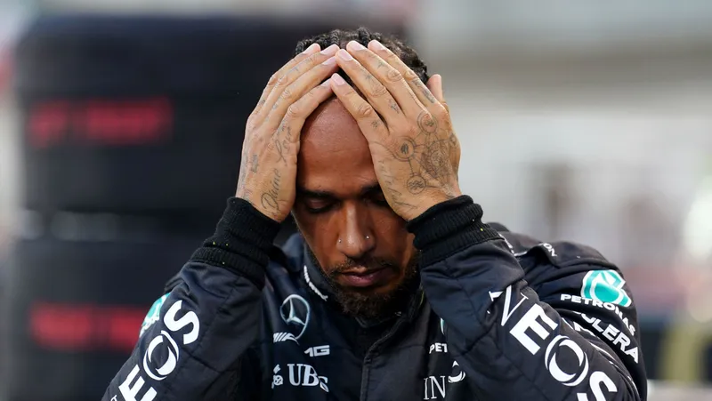 Hamilton envía un MENSAJE EMOCIONANTE tras la salida oficial de Mercedes