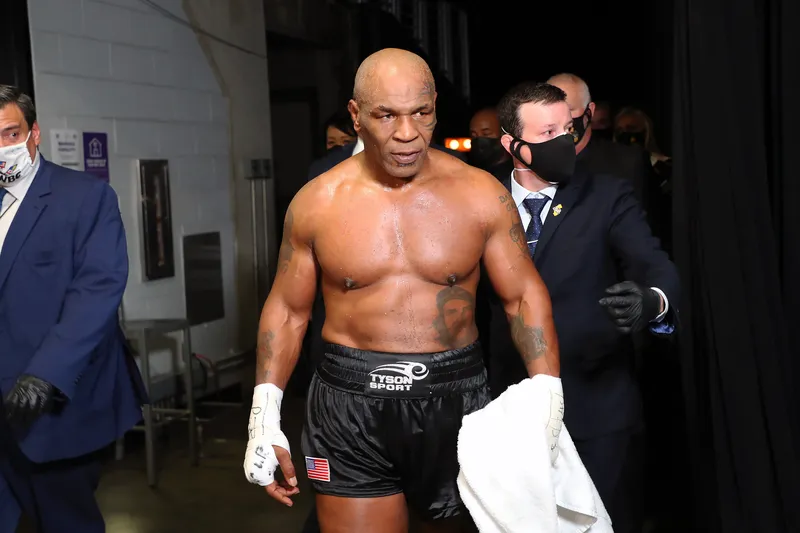 Actualización sobre la salud de Mike Tyson: ¿se cancela la pelea con Jake Paul?