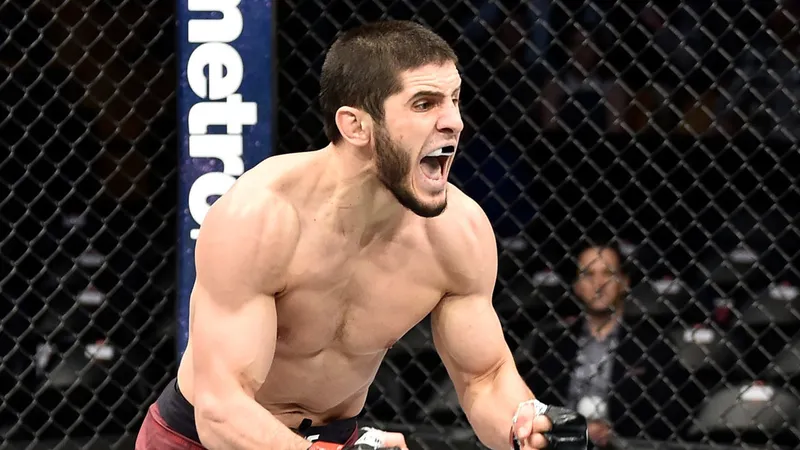 Islam Makhachev busca 'hacer que todos se callen' al finalizar a Arman Tsarukyan en UFC 311