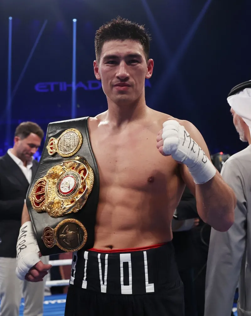 Bivol Reconoce que Debe Cambiar su Estrategia para Ganar la Revancha - Noticias de Boxeo 24