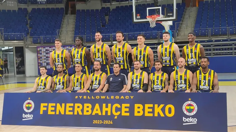 EuroLeague: Fenerbahce sufre una dura derrota en Barcelona, ASVEL sorprende a Partizan