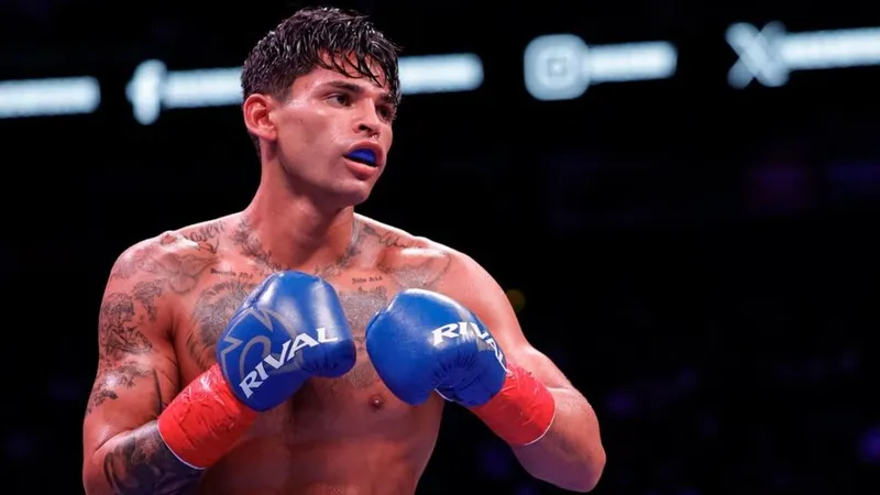 Ryan Garcia presenta una contrademanda contra los Haney