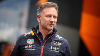 "Jos Verstappen responde a los abucheos a Christian Horner y Max Verstappen"