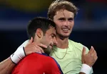 "El emotivo mensaje de Novak Djokovic a Alexander Zverev tras su derrota en el Abierto de Australia; Rafael Nadal felicita a Jannik Sinner"