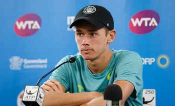 "Alex de Minaur revela el cambio más significativo en el tenis tras la retirada de Roger Federer y Rafael Nadal"