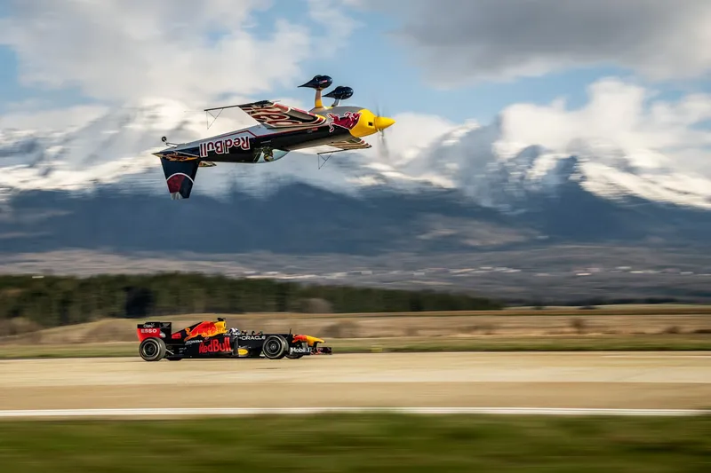 Red Bull toma una sorpresiva decisión sobre el futuro de Pérez en la F1