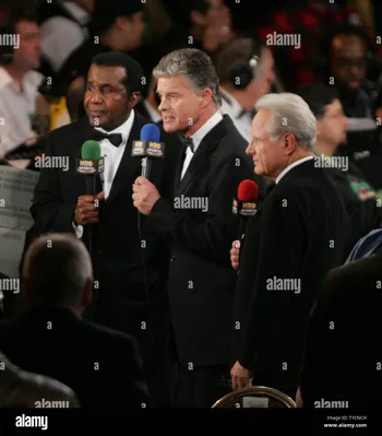 Jim Lampley: David Benavidez tiene un 'mayor incentivo' para ganar el sábado