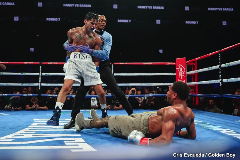 El Regreso Misterioso de Haney: ¿Grandes Combates y Revancha con García en 2025? - Noticias de Boxeo