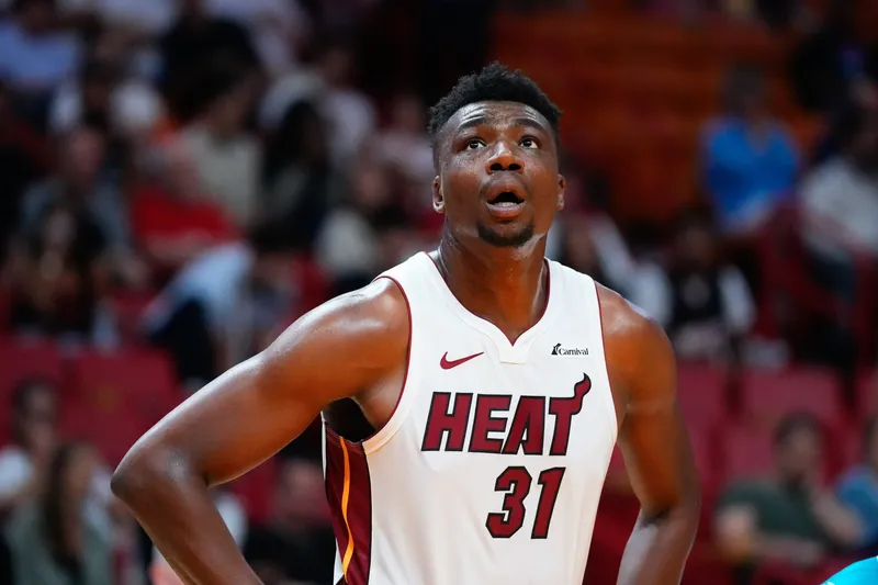 Intercambio de Thomas Bryant: Heat e Indiana Pacers acuerdan traspaso del pívot a Indiana, según informes