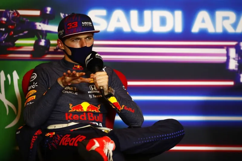 FIA Anuncia Investigación a Verstappen en Sorprendente Giro de Clasificación del Gran Premio de Qatar