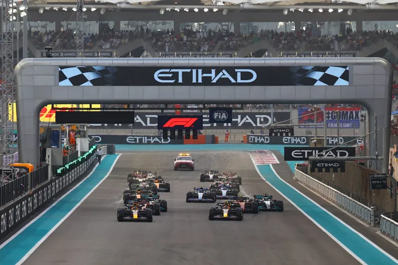 Resultados del Gran Premio de Abu Dhabi 2024 de F1: Clasificación final con penalizaciones aplicadas