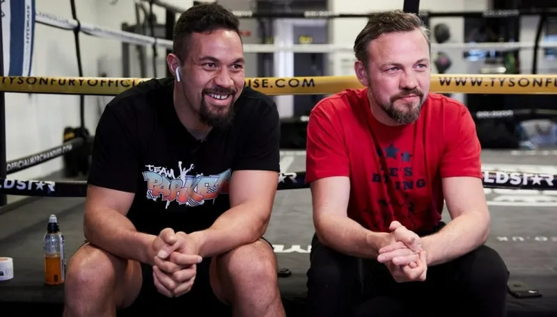 Andy Lee asegura que Joseph Parker está listo para enfrentar a Daniel Dubois