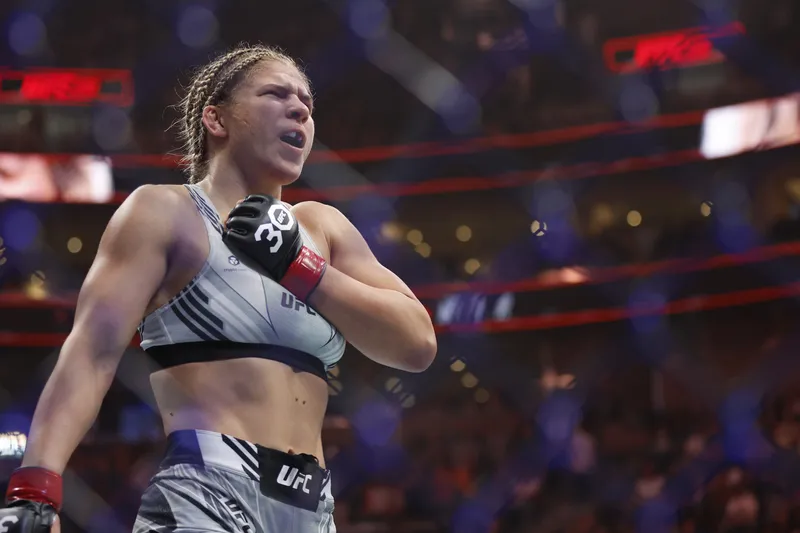 Miranda Maverick vence a Jamey-Lyn Horth en UFC Tampa: Las mejores fotos del evento