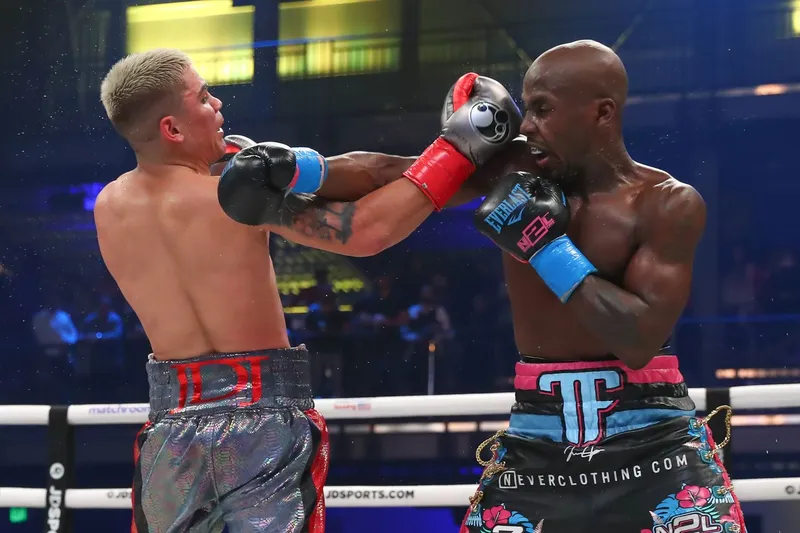 Los aficionados se ríen de la demanda de revancha de Tevin Farmer