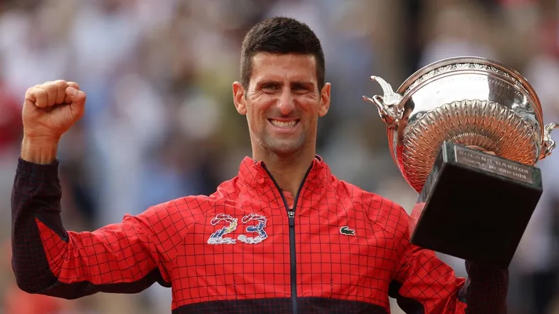 Resultados de Tenis en Brisbane: Djokovic y Jabeur triunfan, Shnaider eliminado