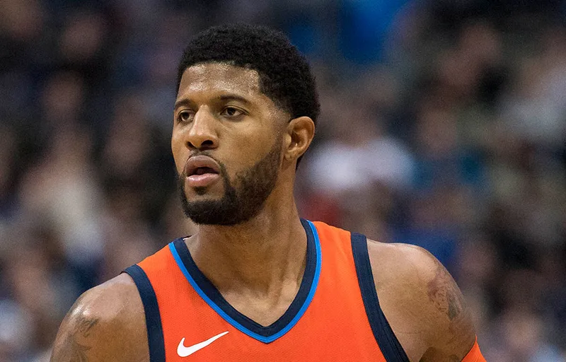 ¡Alerta en Filadelfia! Paul George sufre una hiperextensión de rodilla ante los Grizzlies