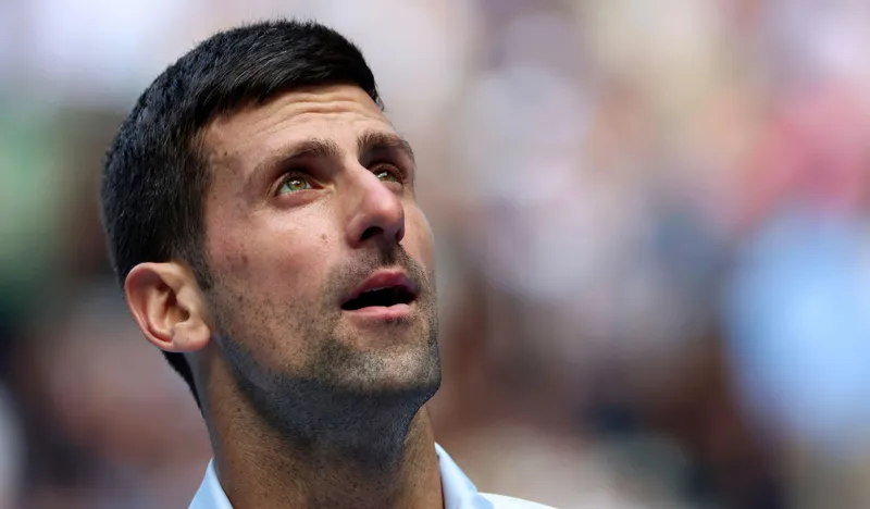 Novak Djokovic comparte sus impresiones sobre Jannik Sinner y Carlos Alcaraz de cara a la temporada 2025