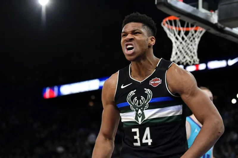 Giannis Antetokounmpo: 