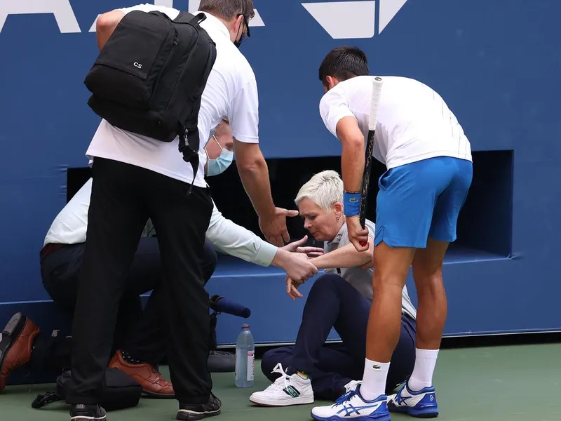 La Hipocresía Aparente de Novak Djokovic Revelada por los Fans: Ben Shelton se Convierte en el 'Chico Más Amable' en una Controversia Olvidada del Tenis