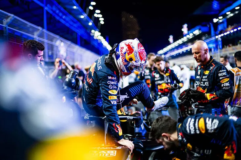 Red Bull establece órdenes entre sus nuevos compañeros de equipo en la F1 2025