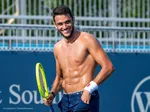 "Matteo Berrettini: Superando Lesiones y Encontrando Consuelo en su Actual Rendimiento"