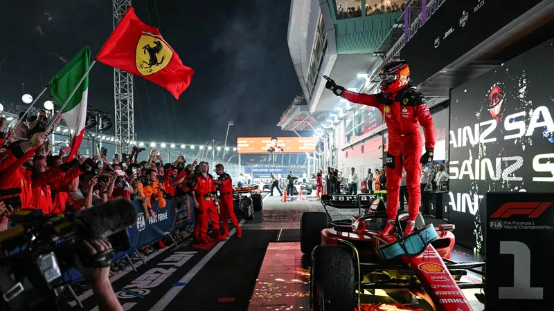 ¡Victoria para Carlos Sainz en el GP de México tras la dura penalización a Max Verstappen!