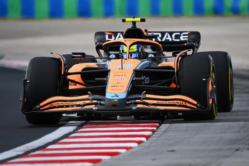 McLaren genera 'situación complicada' con órdenes de equipo en Brasil