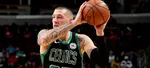 "Daniel Theis Regresa al Baloncesto Europeo con Victoria de Alemania en la EuroLeague"