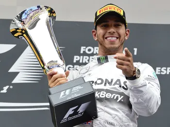 Hamilton se posiciona como uno de los grandes ganadores de las pruebas de pretemporada de F1 2025