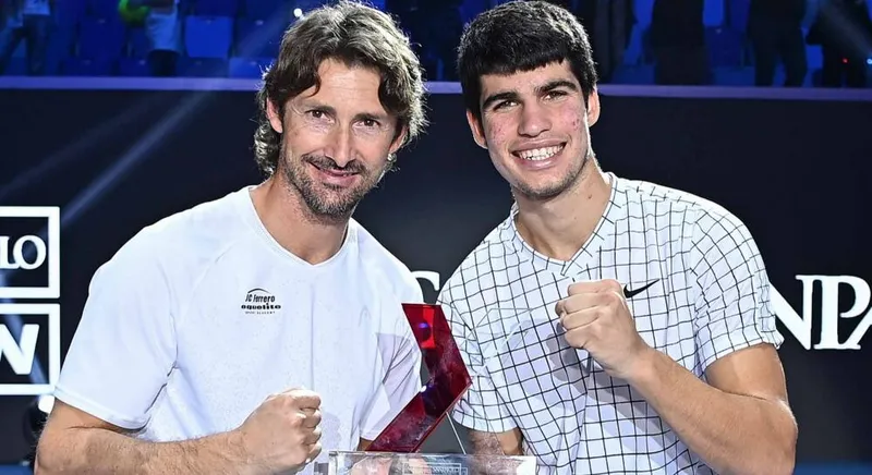 Juan Carlos Ferrero revela el golpe que Carlos Alcaraz está intentando mejorar en la pretemporada antes del Abierto de Australia