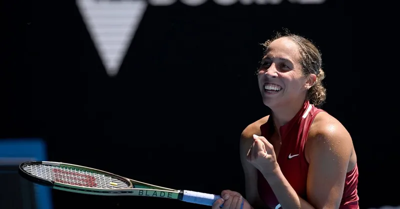 Madison Keys opina sobre las gradas vacías en el Abierto de Australia durante su partido en el Rod Laver Arena