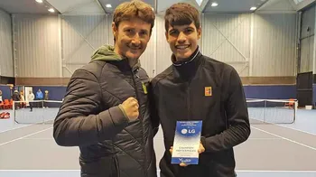 "Juan Carlos Ferrero revela lo que le ha impresionado de Carlos Alcaraz desde el Abierto de Australia"