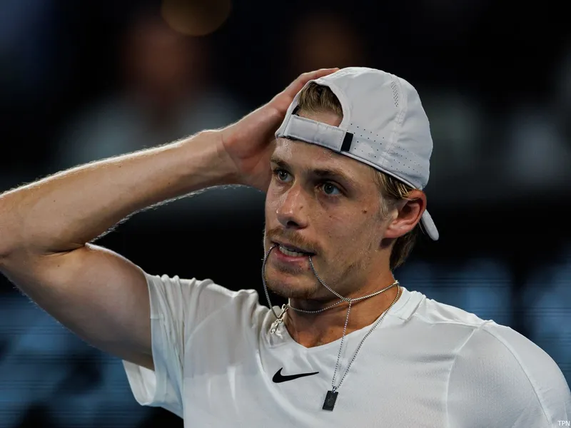 Shapovalov logra la racha de victorias más larga y avanza a las semifinales de Acapulco